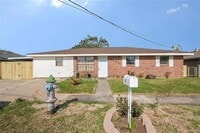 Building Photo - 2104 Lena Dr