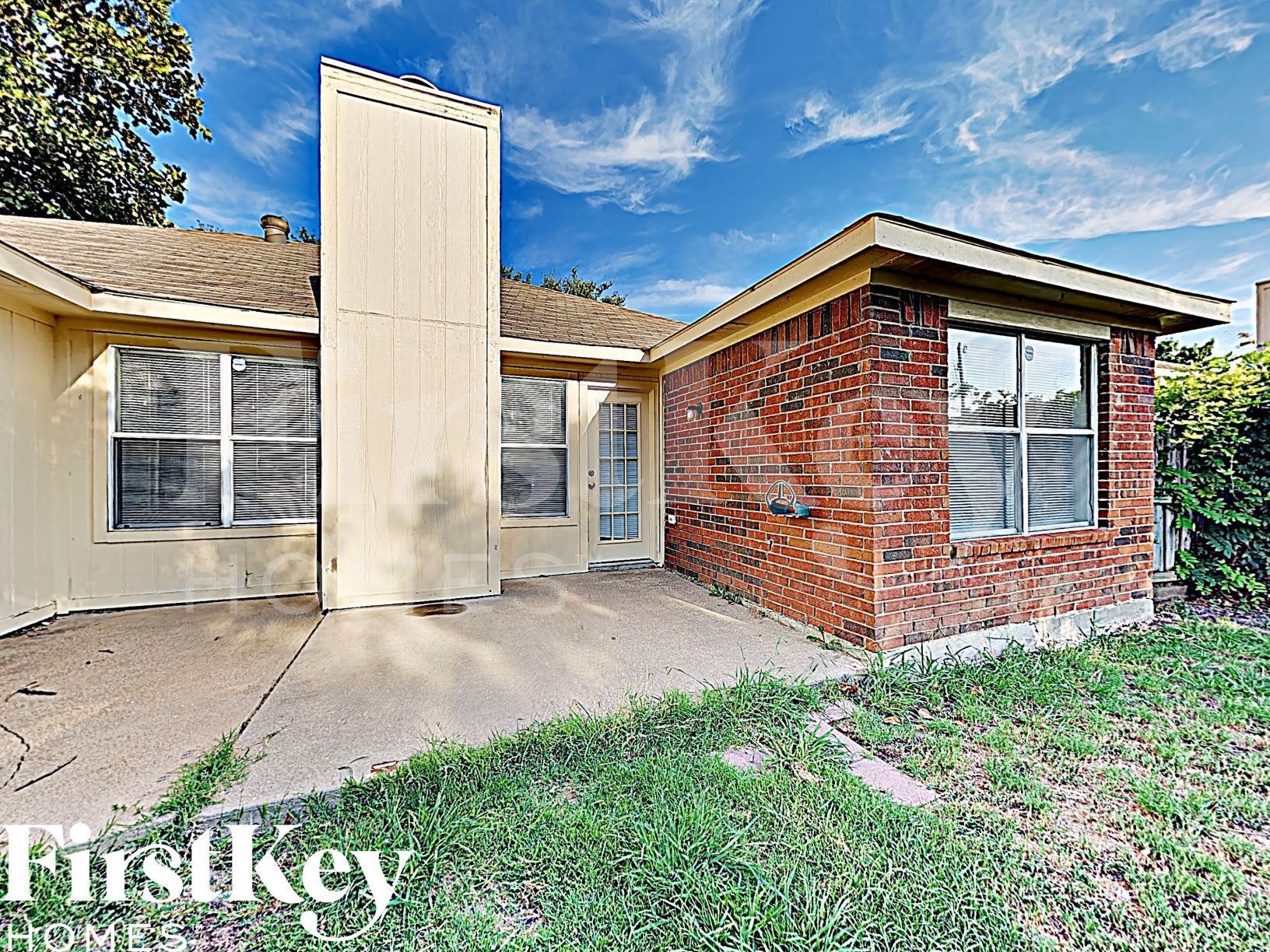 Building Photo - 415 N Gaston Dr