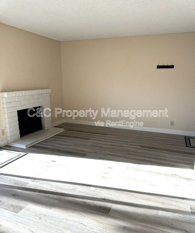 Building Photo - 1638 Merriton Ct