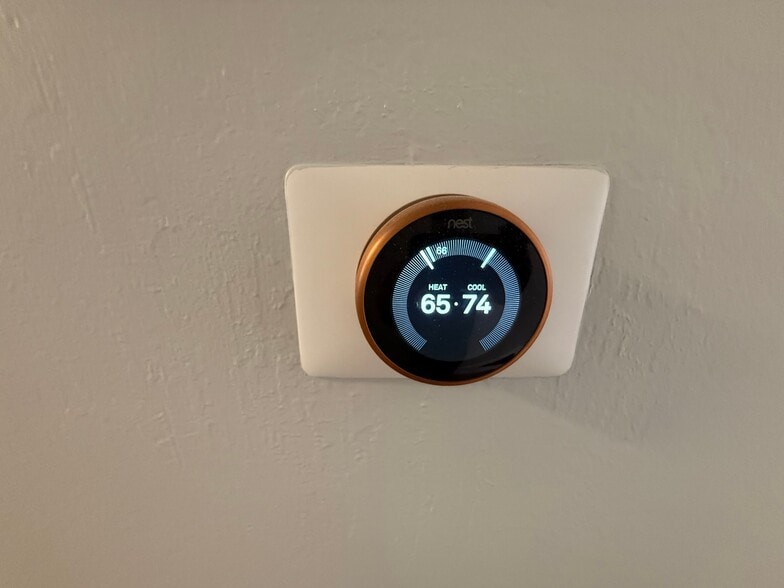 Building Photo - 3654 Koskela Dr