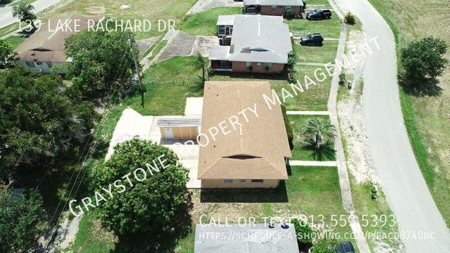 Building Photo - 139 Lake Rachard Dr