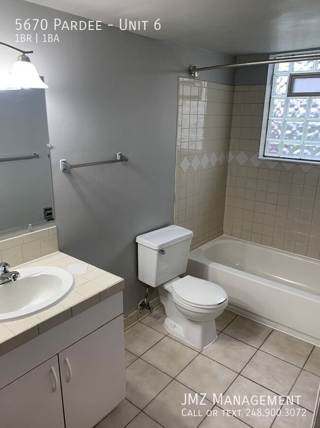Building Photo - 5670 Pardee-Unit 6