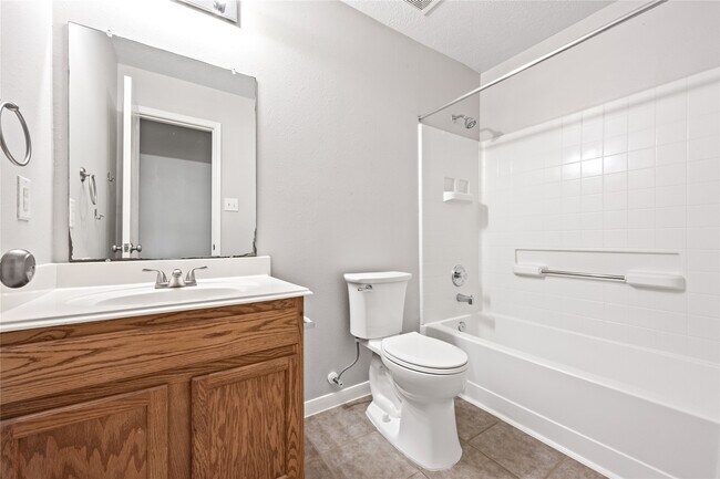 Building Photo - 5023 Jasmine Meadows Ln
