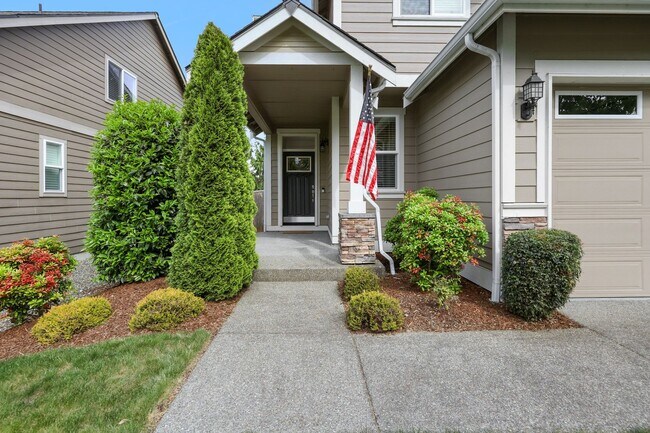 Building Photo - 5 bedroom high efficient home - Olympia Sc...