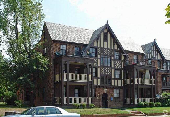 Building Photo - 3408 Park Ave