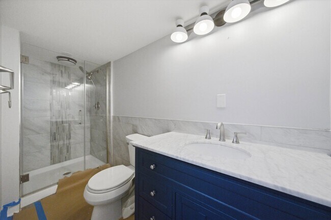 Building Photo - 8326 S Luella Ave
