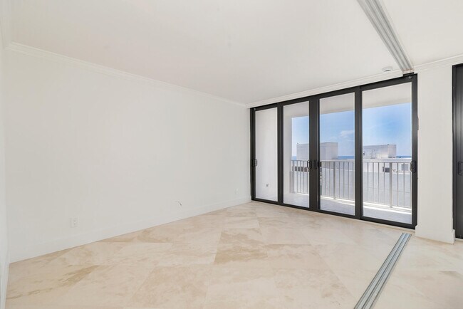 Building Photo - 3590 S Ocean Blvd