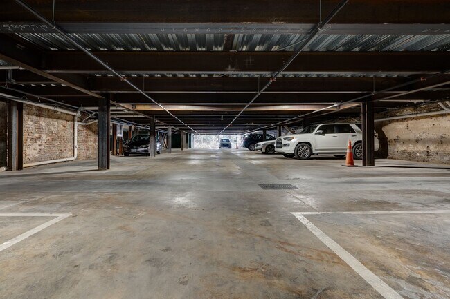 Building Photo - 1801 2nd Ave N