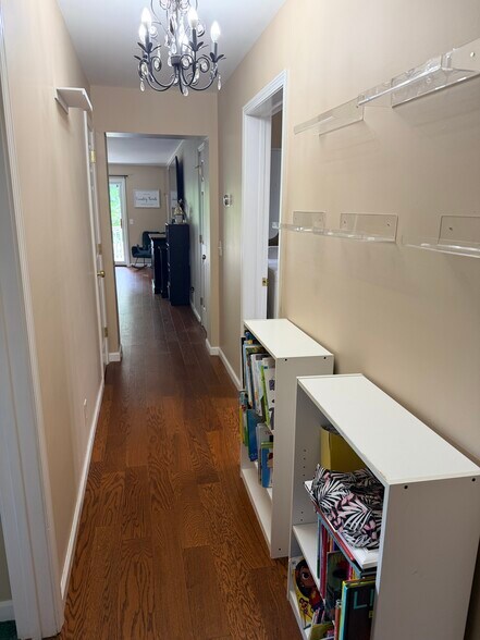 Building Photo - 32300 Azalea Ln