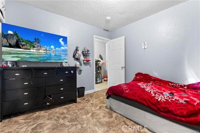 Building Photo - 170 E Olive St