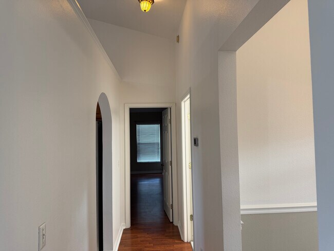 Building Photo - 455 Still Forest Terrace