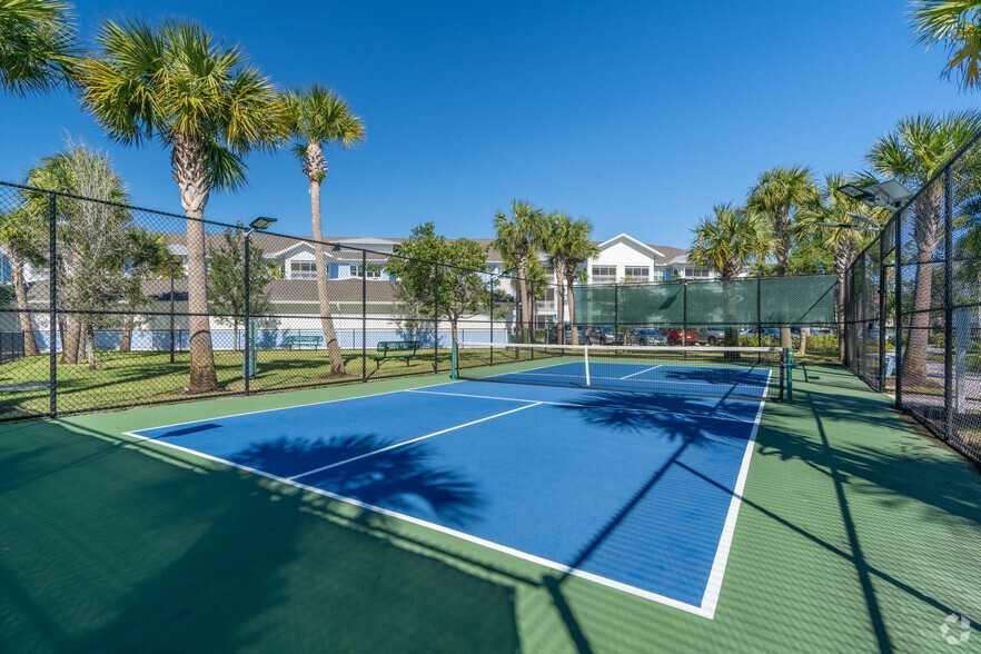 Tennis Court - The Sovana at Stuart