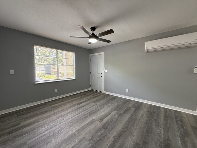 Building Photo - 3606 Mc Vay St SW