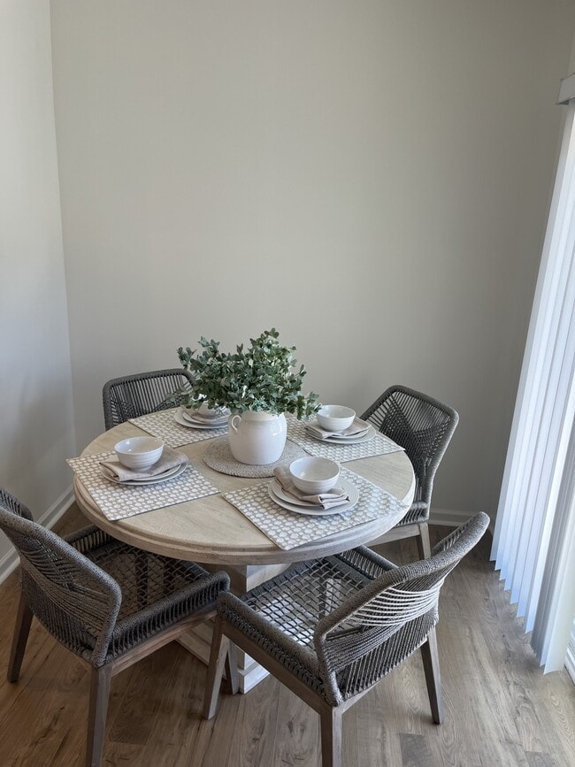 Building Photo - 230 1st St