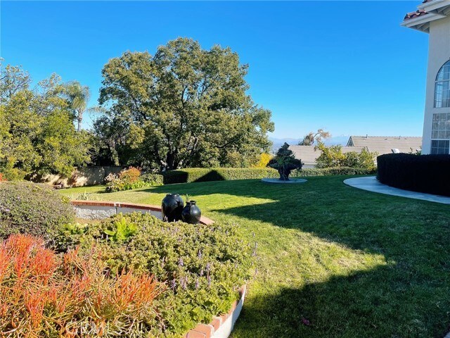 Building Photo - 2067 Scenic Ridge Dr