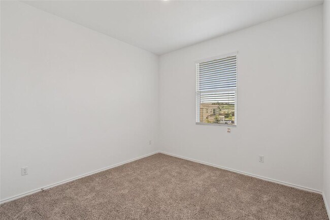 Building Photo - 301 Montauk Loop