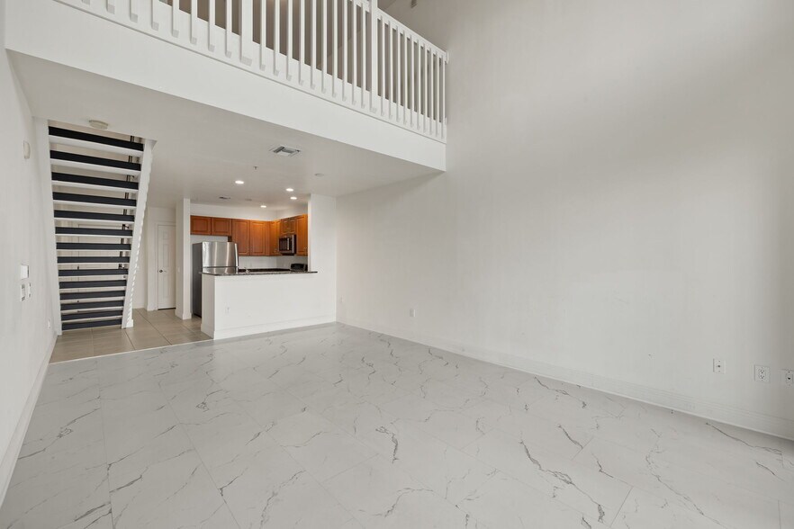 Building Photo - 2745 1st St