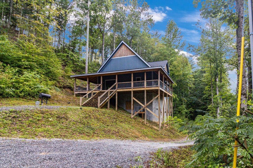 Building Photo - 2485 Waldens Creek Rd