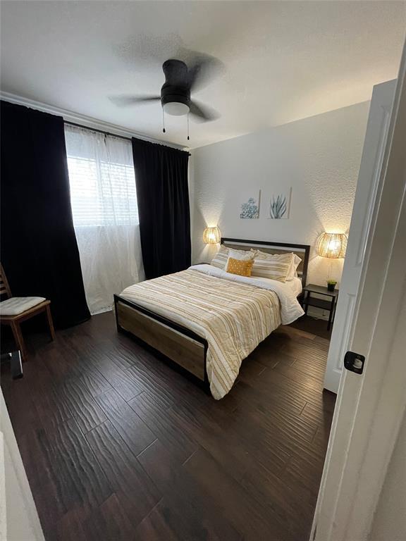 Building Photo - 2810 Thrushwood Dr