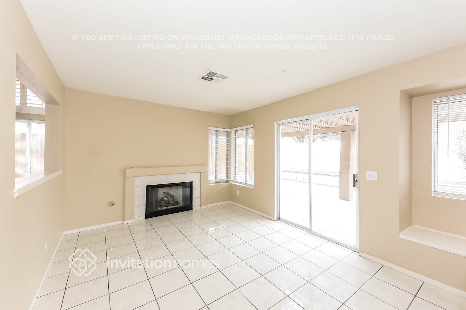 Building Photo - 11761 Malagon Dr