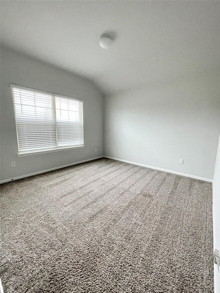 Building Photo - 8921 Eagles Landing Dr