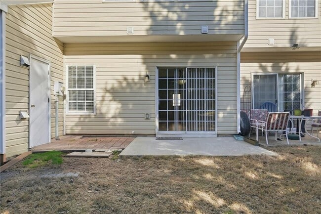 Building Photo - 4645 Valais Ct
