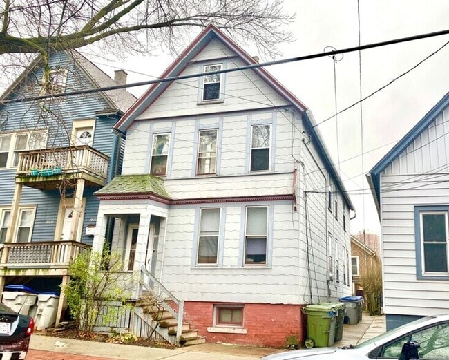 Building Photo - 1207 E Kane Pl