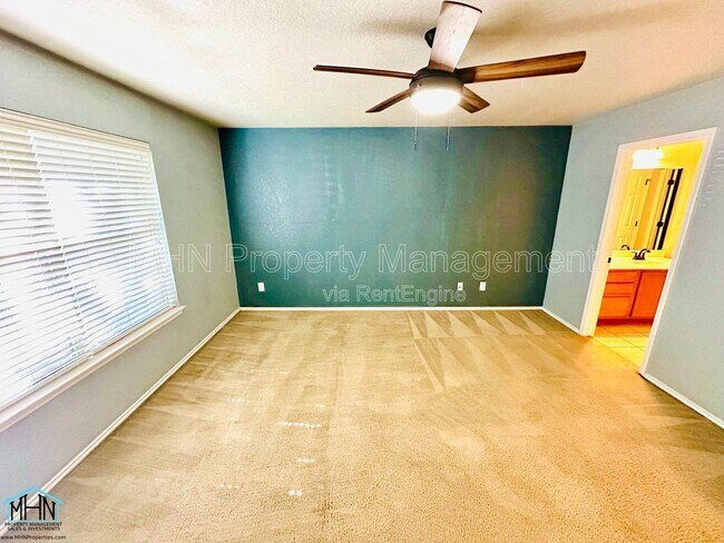 Building Photo - 5619 Cross Pond