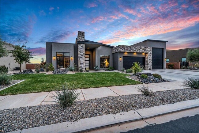 Building Photo - Home in Anasazi Vista neighborhood.