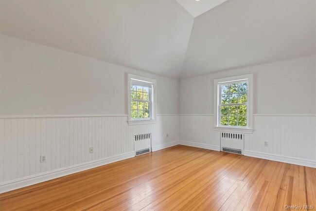 Building Photo - 11 Billington Ct