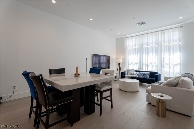 Building Photo - 2503 Indigo Mountain St