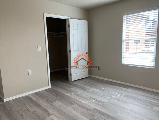 Building Photo - 108 Wicks Ave