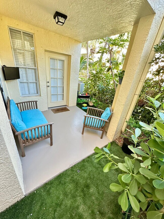 Building Photo - 1809 Belmont Pl