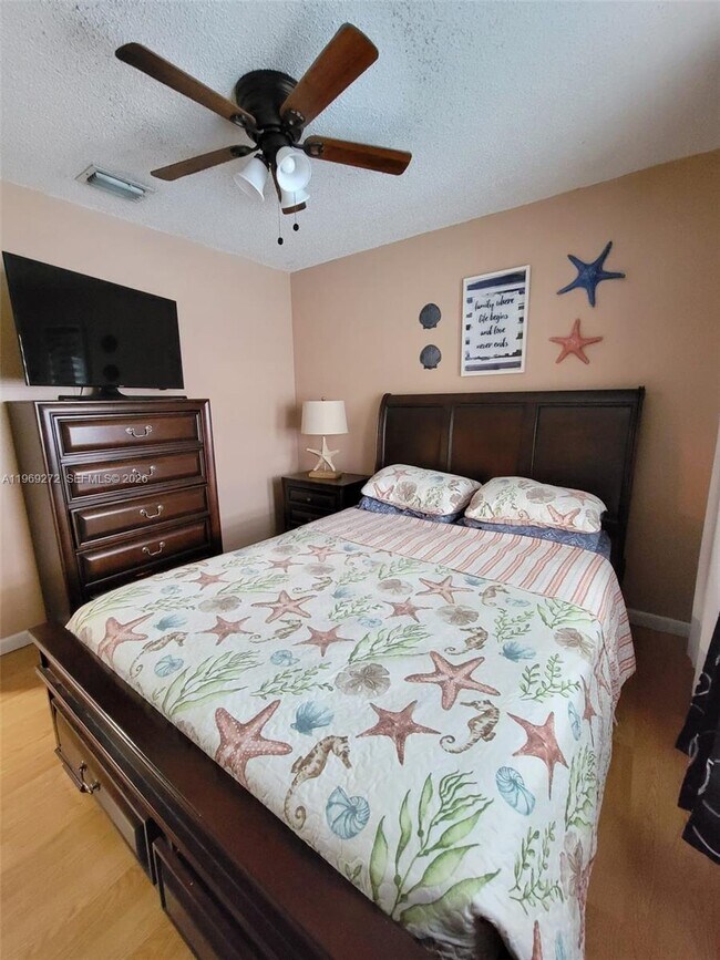 Building Photo - 12989 SW 251st Terrace