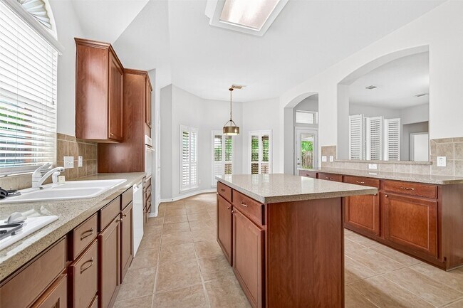 Building Photo - 24919 Corbin Gate Dr