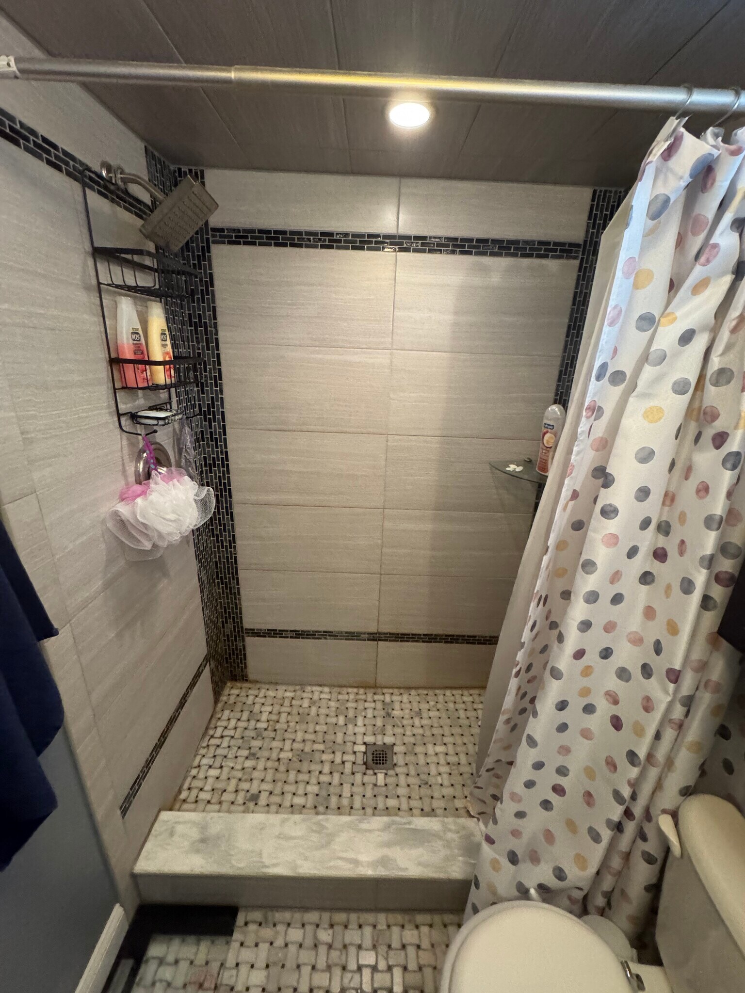 Building Photo - 3360 Edgewood St