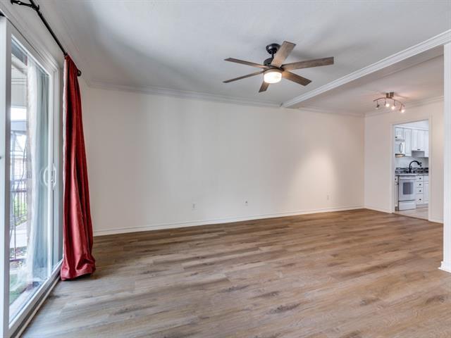 Building Photo - 10216 Regal Oaks Dr