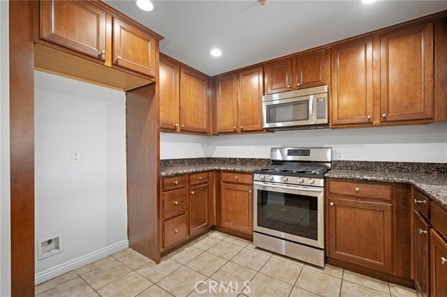 Building Photo - 6800 Corbin Ave