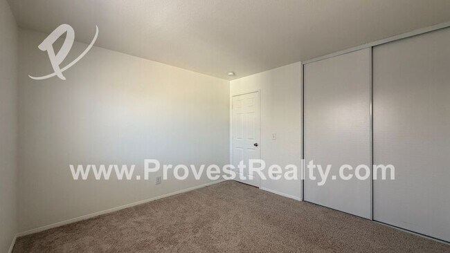 Building Photo - 13995 Kicking Horse Cir