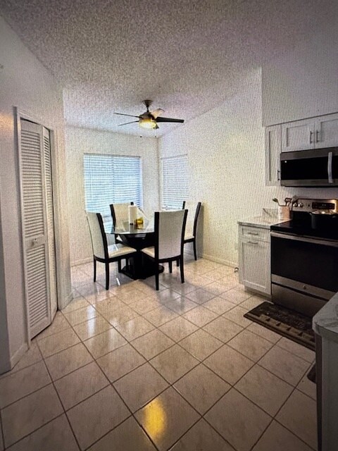 Building Photo - 4259 Cobble Stone Ct