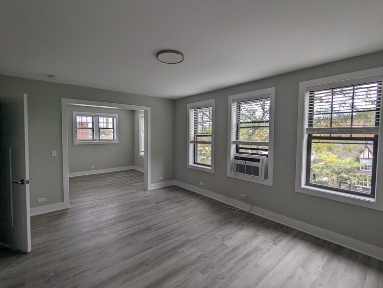 Building Photo - 372 Hazel Ave