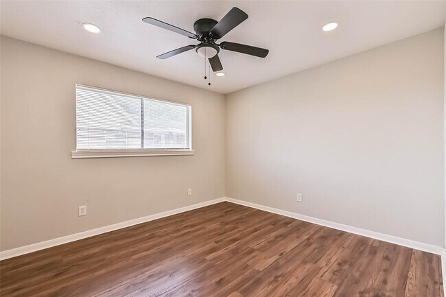 Building Photo - 18330 Cape Bahamas Ln