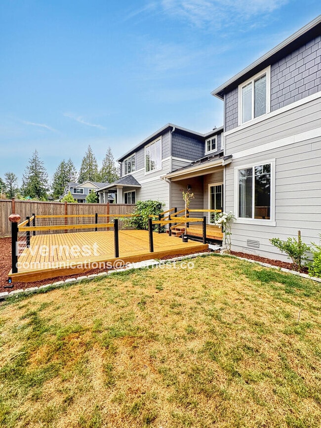 Building Photo - 16009 SE 141st Pl