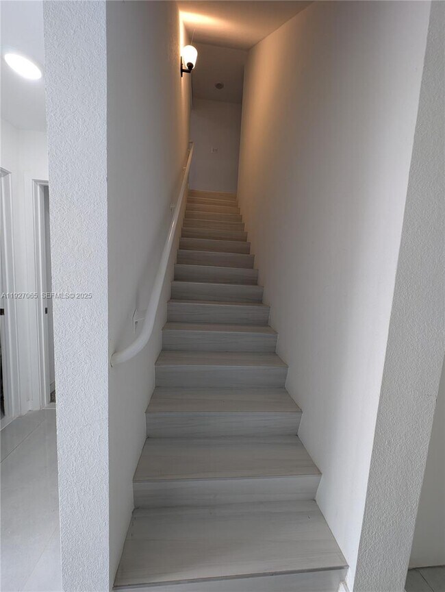 Building Photo - 26124 SW 146th Ave