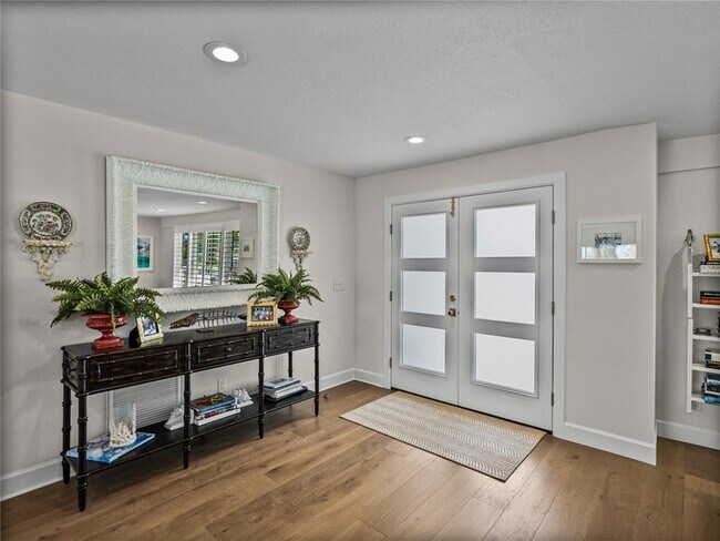 Building Photo - 829 59th Ave