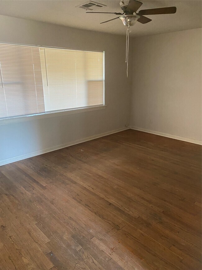 Building Photo - 12415 Maricopa Ln