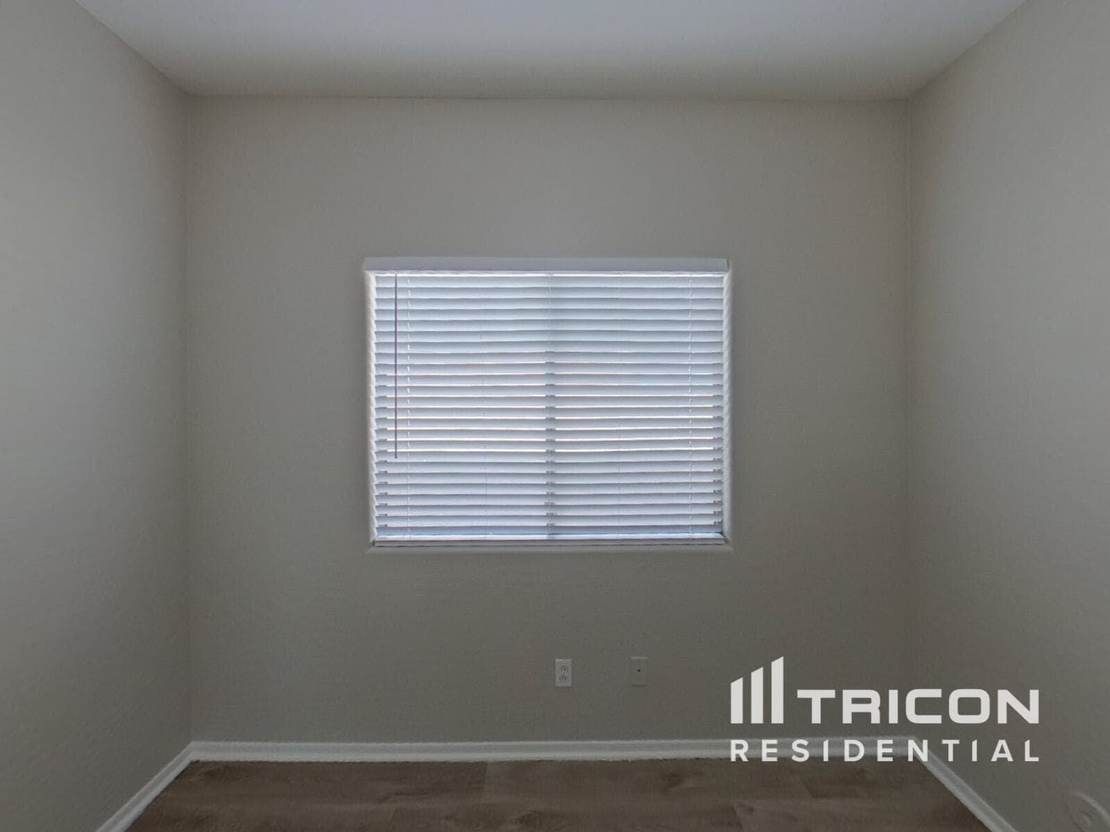 Building Photo - 12914 W Corrine Dr