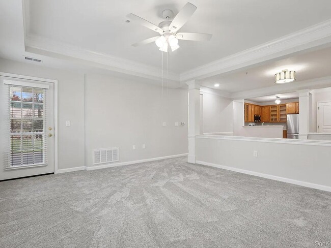 Building Photo - 28 N De Baun Ave