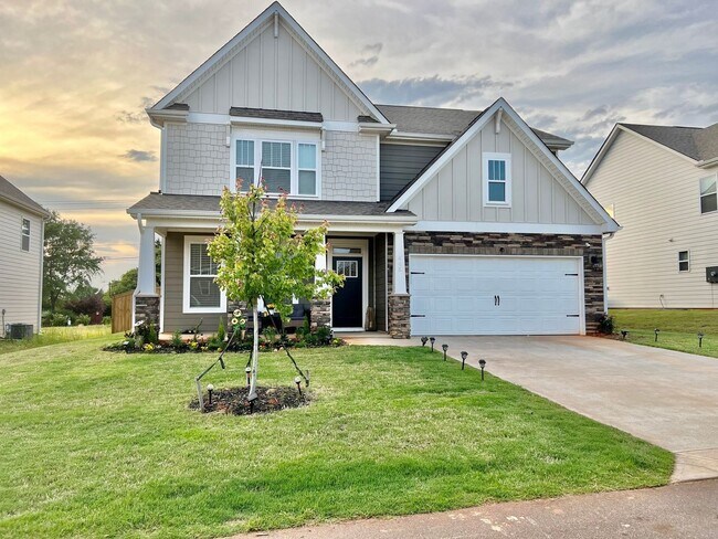 Building Photo - Spacious 4BR House in Boiling Springs