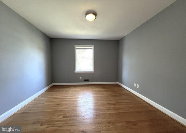 Building Photo - 1201 Allendale Rd